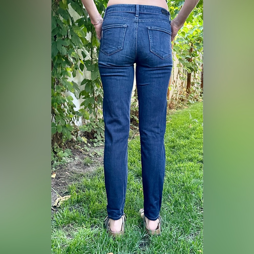 Women’s PAIGE Hoxton Ultra Skinny Jeans Sz 26
Nice stretch 
Soft and broken in